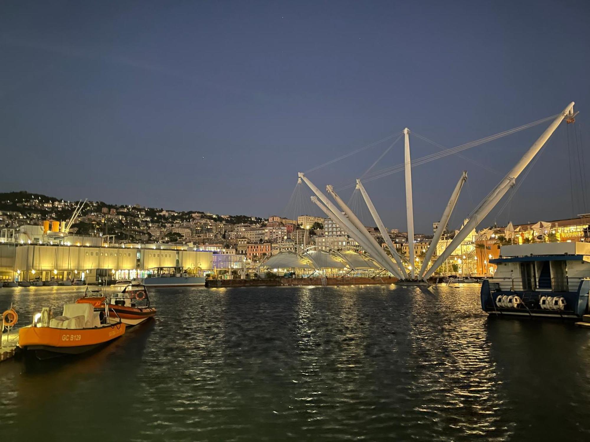 Ferienwohnung La Chicca Acquario Luxury Viewpoint Genua Exterior foto